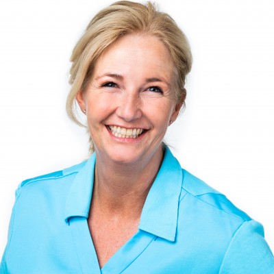 Kitty Nijkrake | Orthodontie-assistente | Sinds januari 2015 werk ik met veel plezier bij Ortho Euregio als Ortho assistente. Hiervoor jarenlang werkzaam geweest als tandartsassistente.
